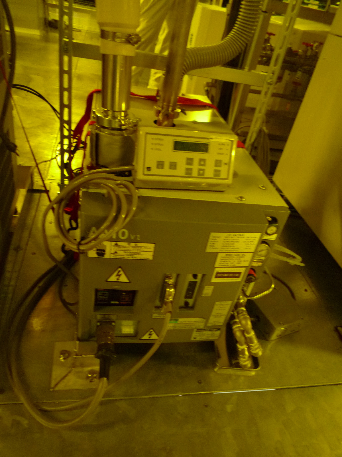 Used 1999 Jeol JWS 7555 FE-SEM