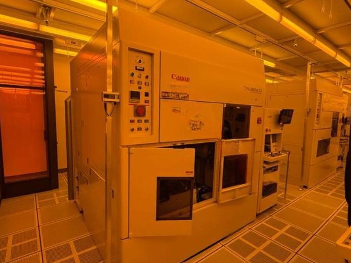 Used 1994 Canon FPA-2500i3