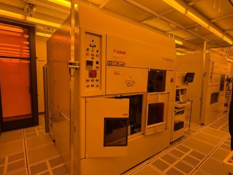 Used 1994 Canon FPA-2500i3