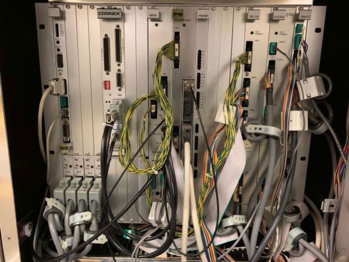 Used 996 Hitachi S-8820