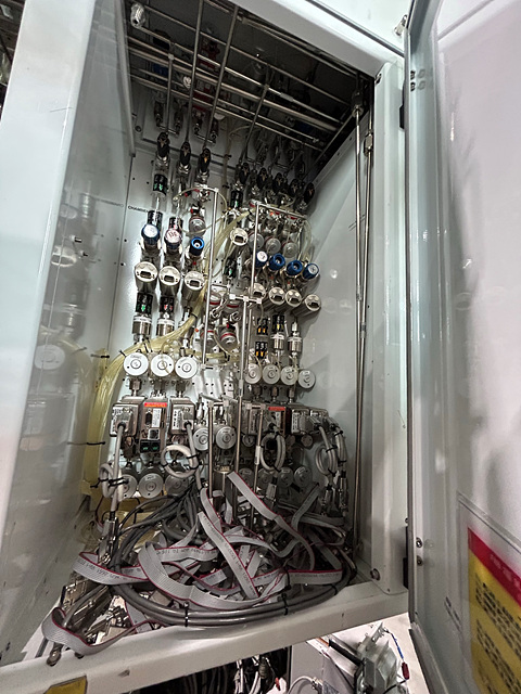 Used AMAT Centura 5200 WxZ 3 Chamber