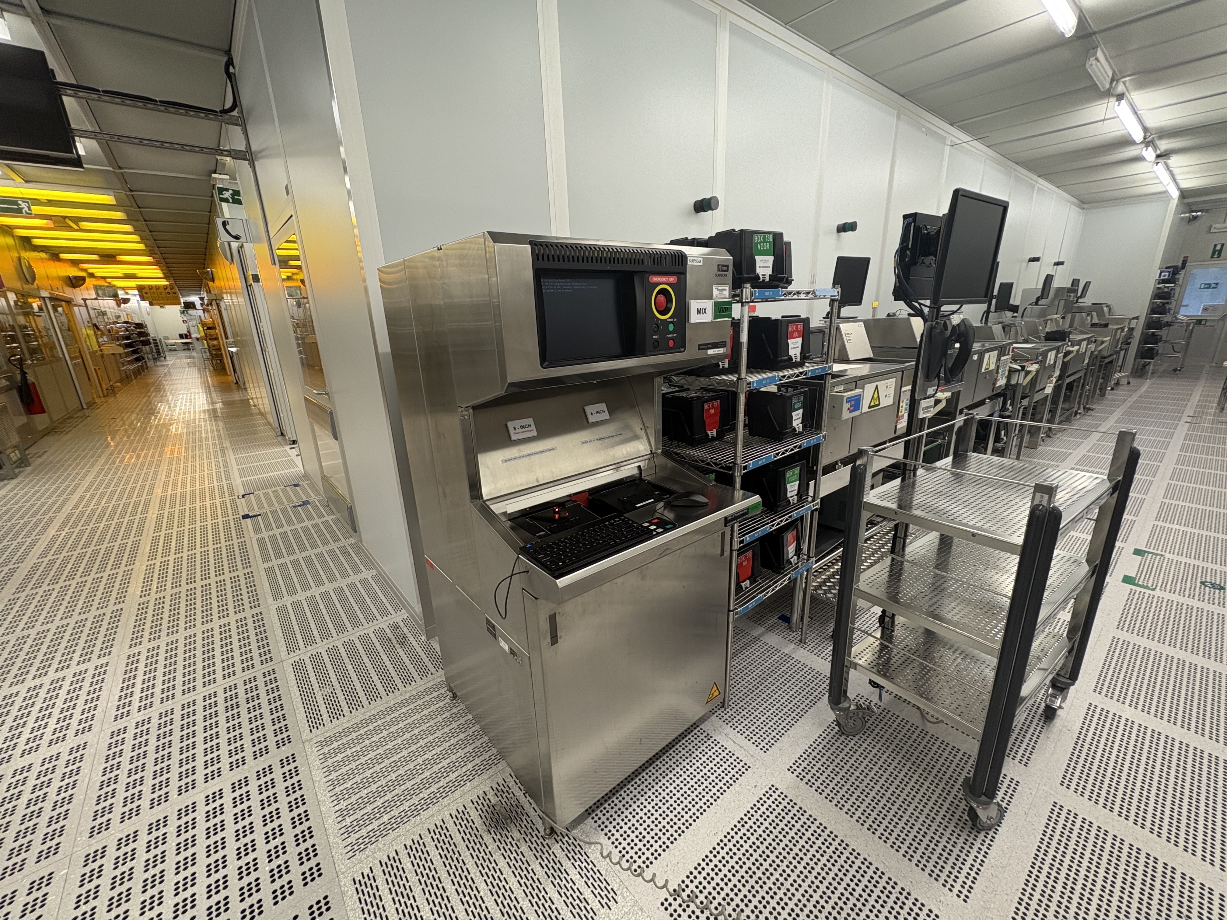 Used 1992 KLA Surfscan 6220