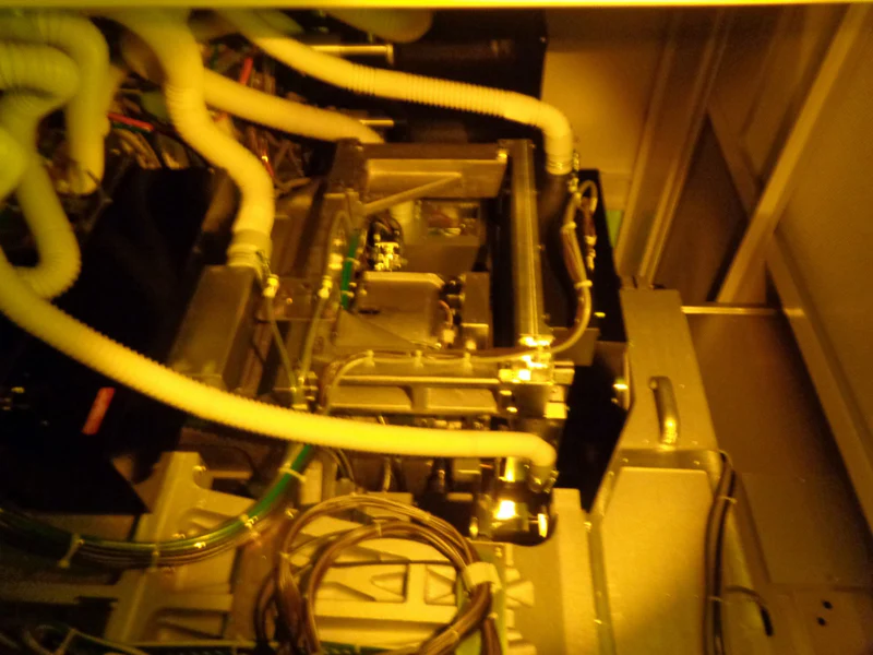 Used 2000 Canon FPA 3000 iW Stepper