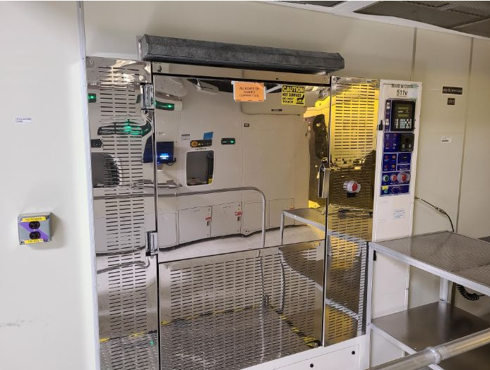 Used 1990 Blue M DCC8-500G