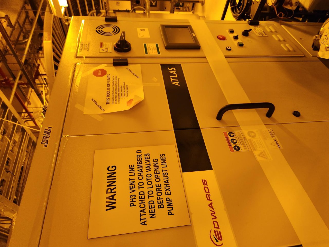 Used 1991 Applied Materials AMAT P-5000 Mark II DLH Delta PECVD Silane