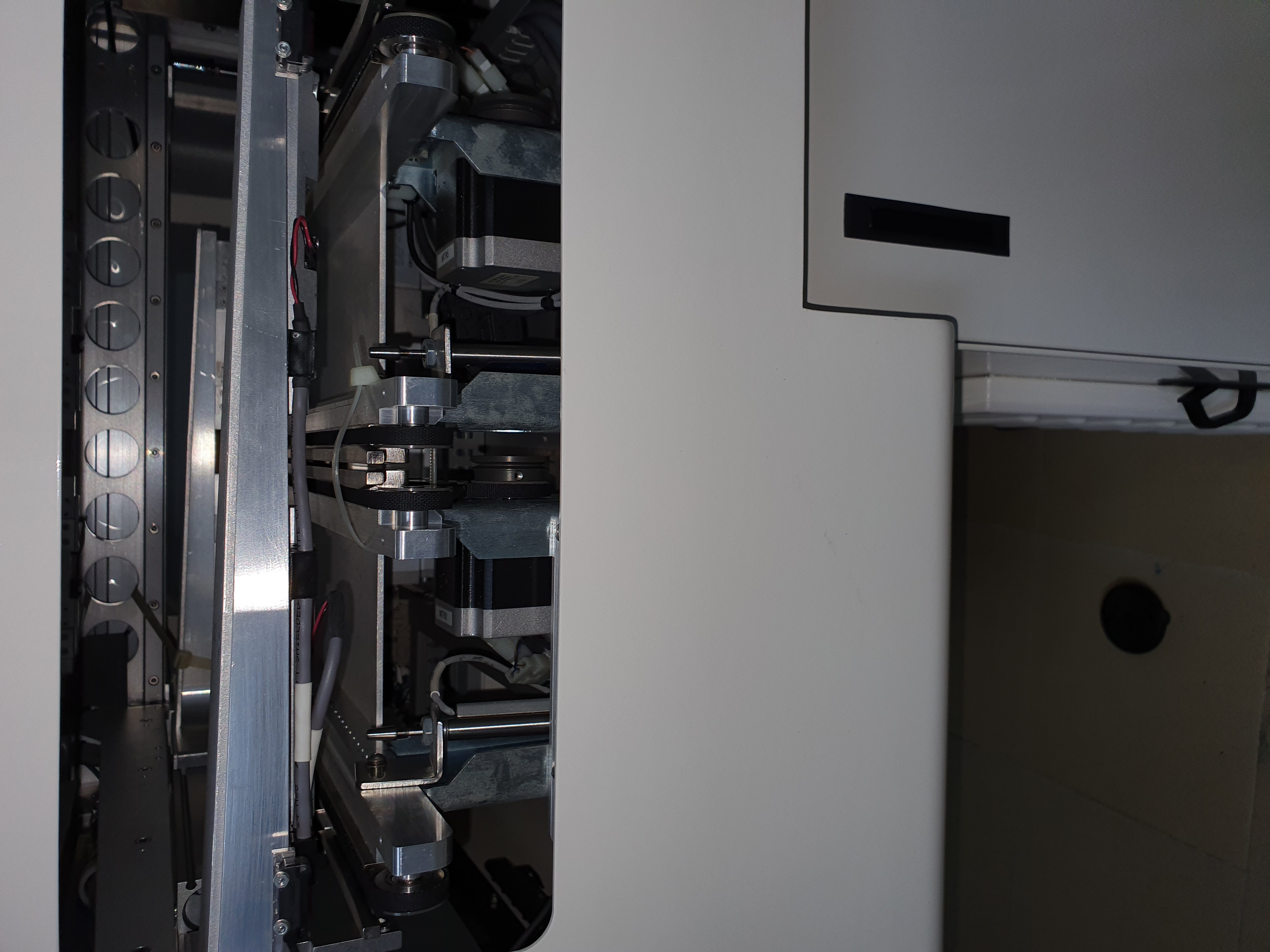 Used March   FlexTRAK-2MB Plasma