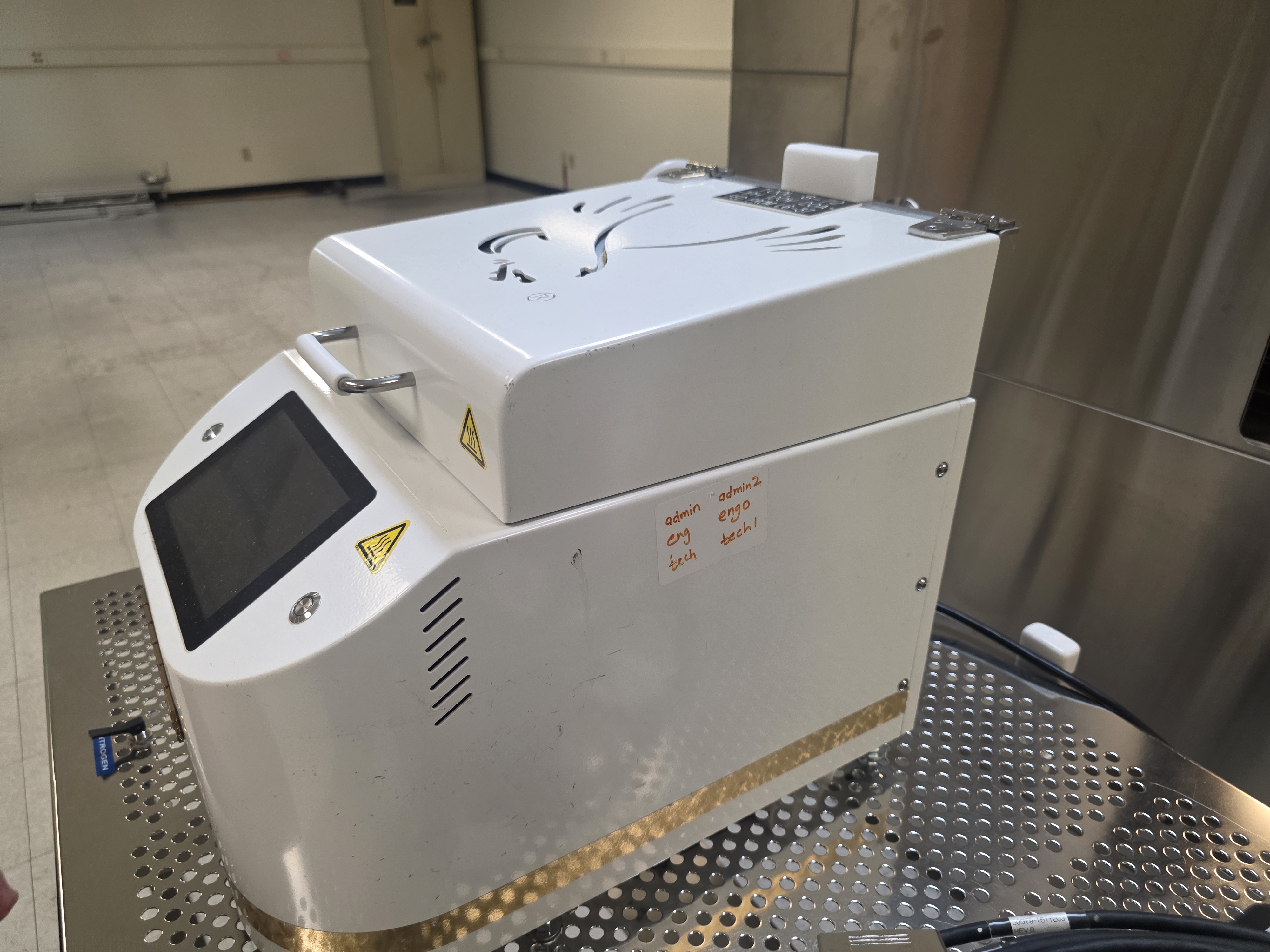 Used Brewer Science APOGEE Bake Plate System