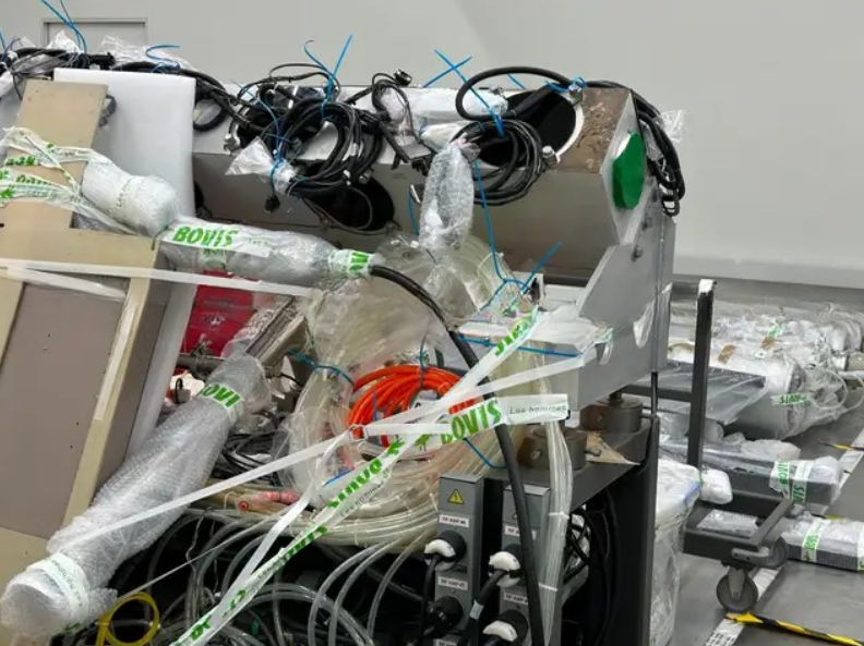 Refurbished 1999 Axcelis (Eaton) NV GSD-HE Ion Implanter