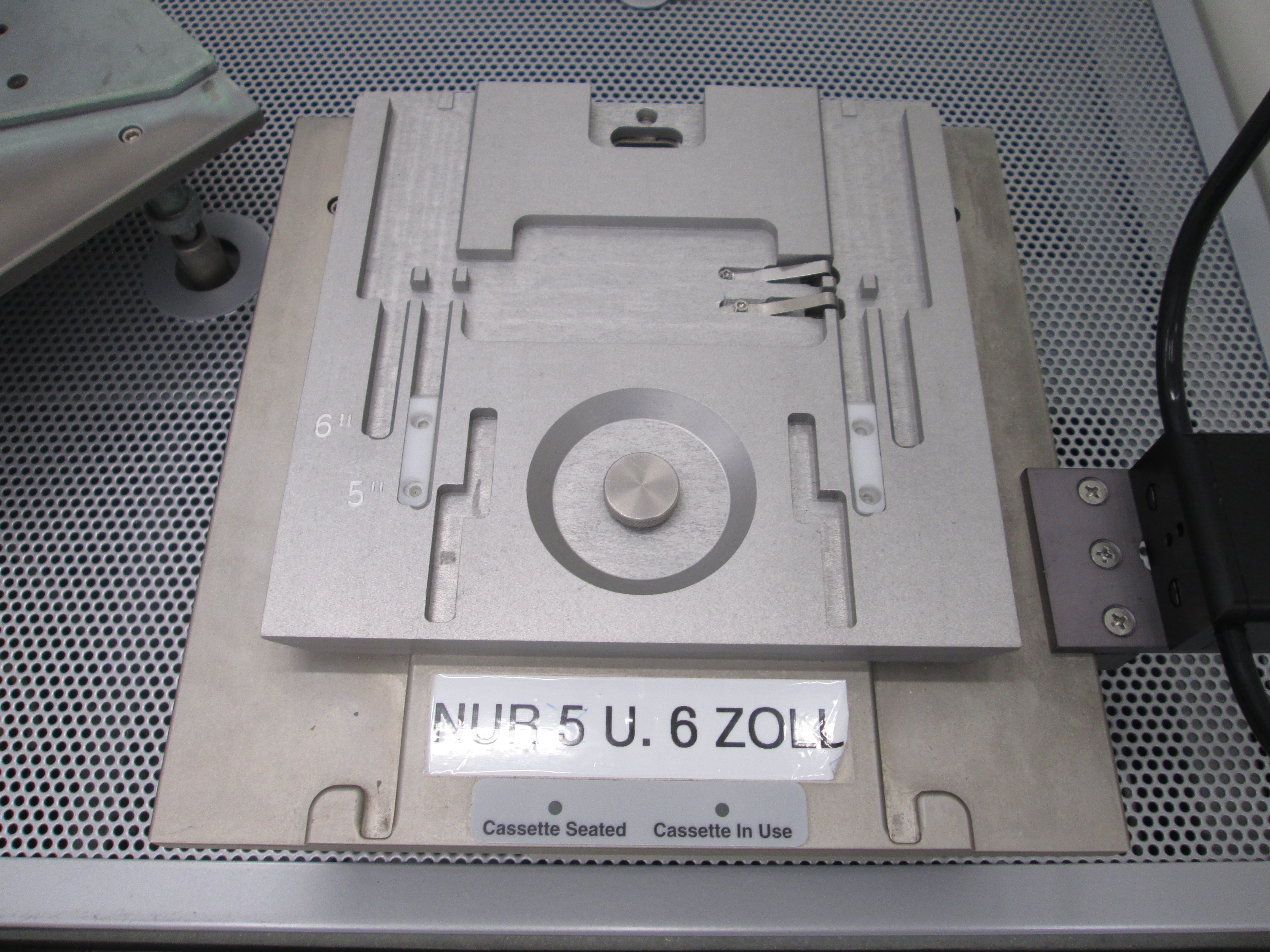 Used 2000 KLA UV1080-01