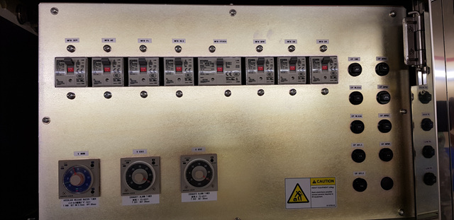 Used 2008 DNS Dainippon Screen SU3000 12 Inches 4 Chambers Wet Station