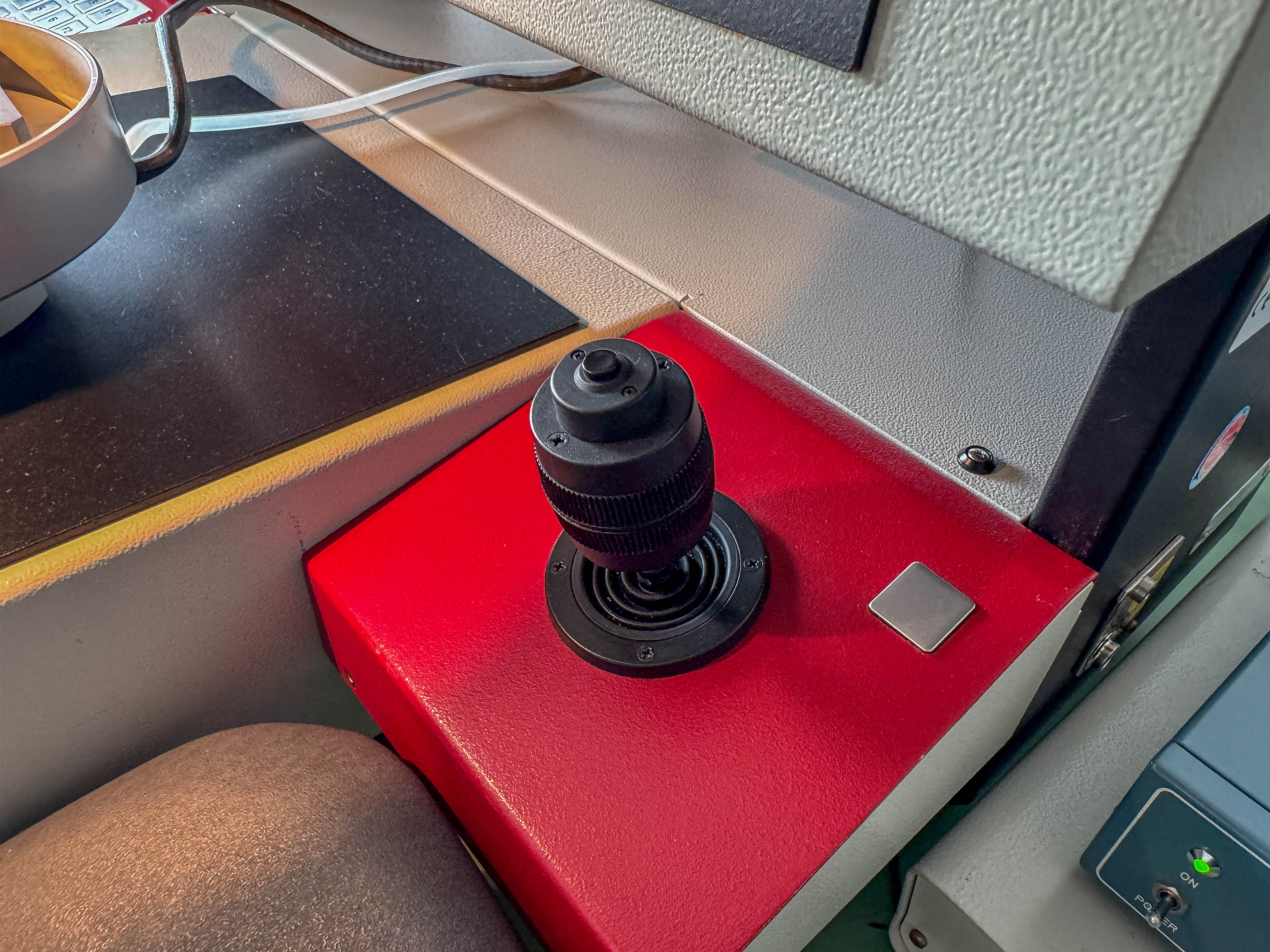 Used 2005 F&S Bondtec 5610