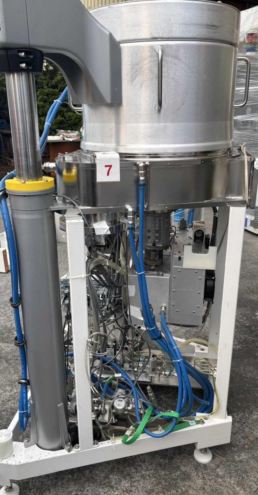 Used Novellus Inova XT 300mm PVD