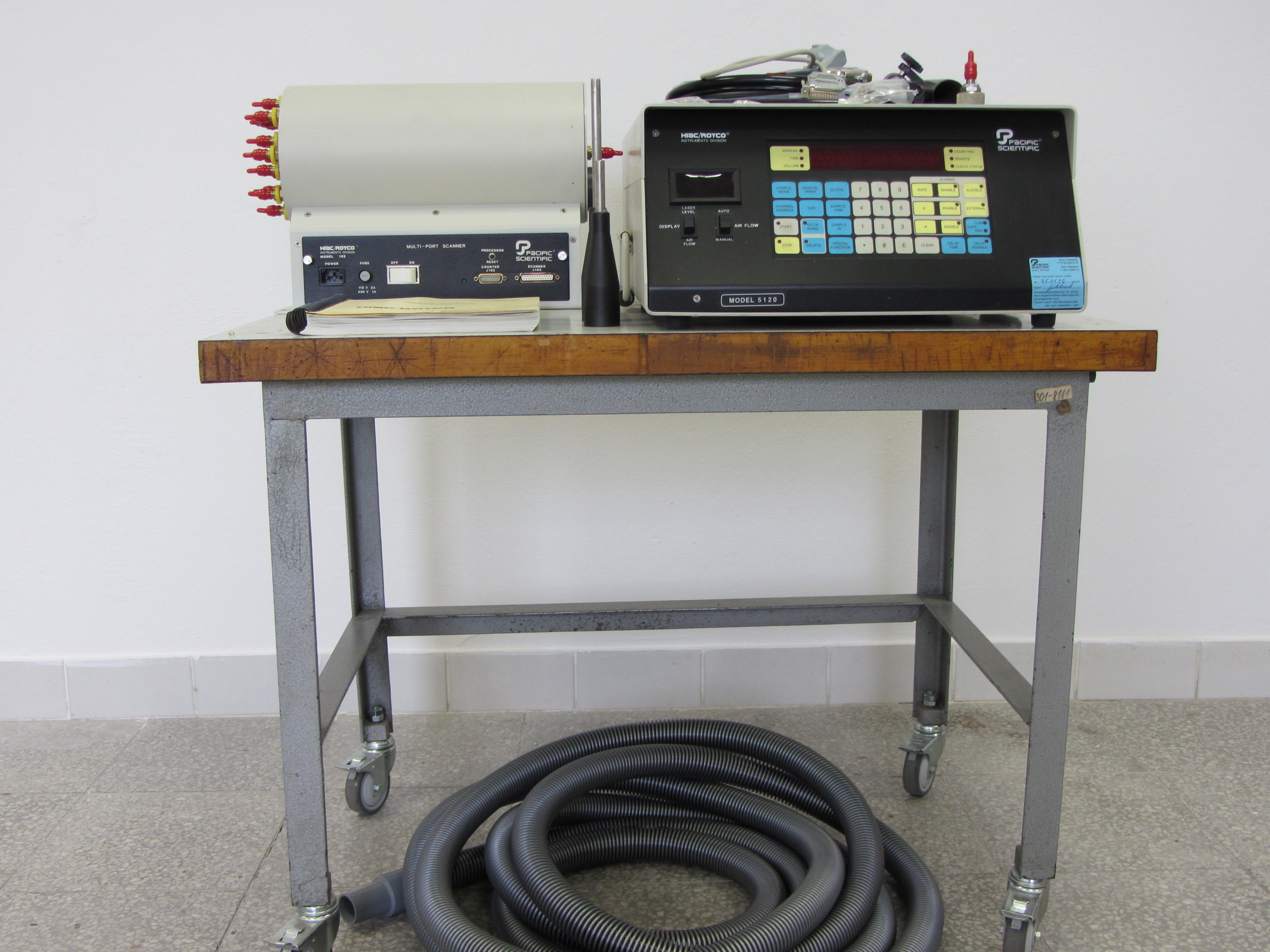 Used Laser Particle Counter HIAC/ROYCO Model 5120 + HIAC/ROYCO Model 162 (Multi-Port Scanner)