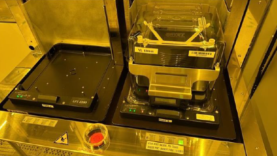 Used 2000 Hitachi S9220