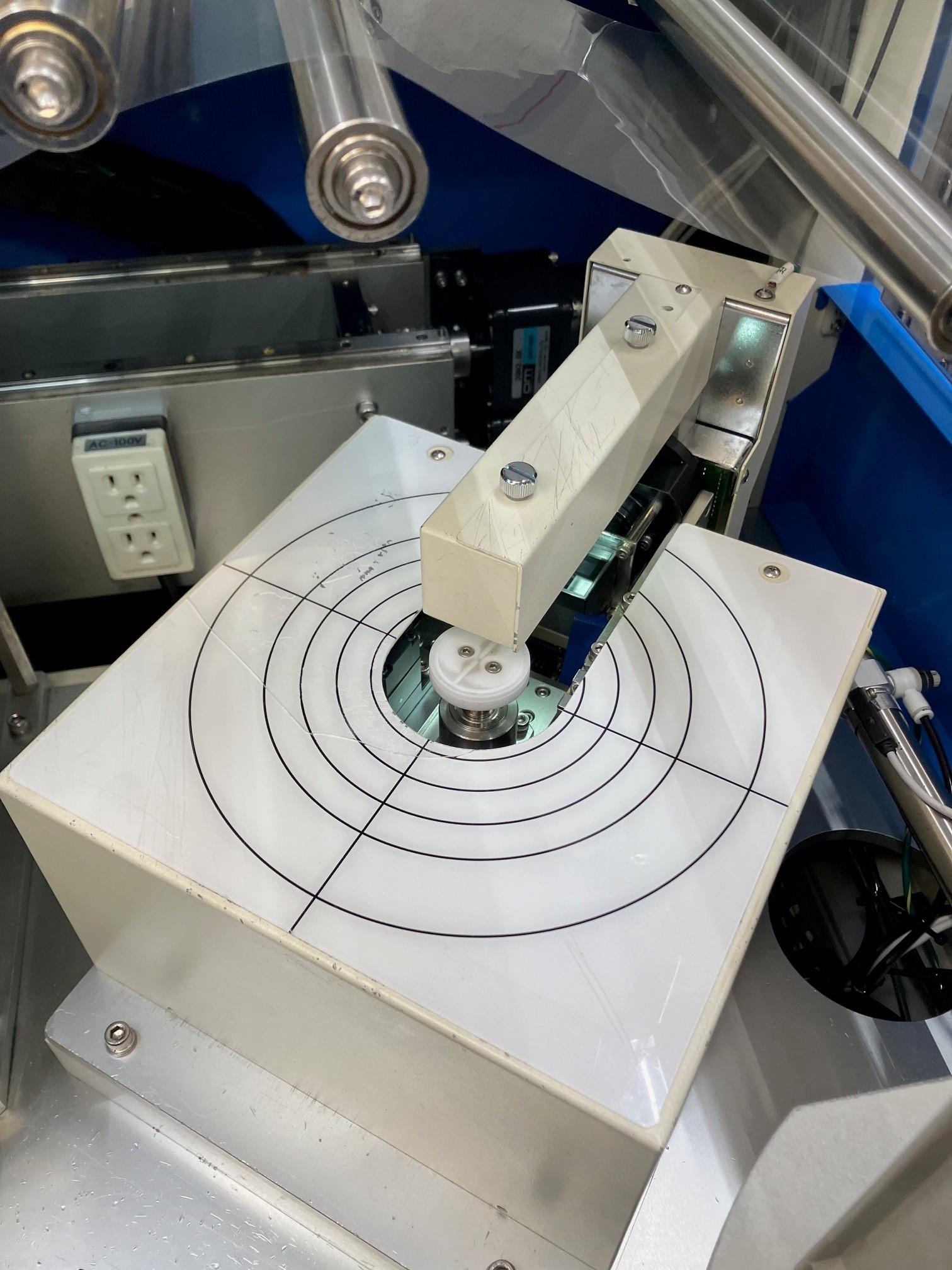 Used 2001 Nitto Seiki DR8500 150mm / 200mm Wafer Taping Tool