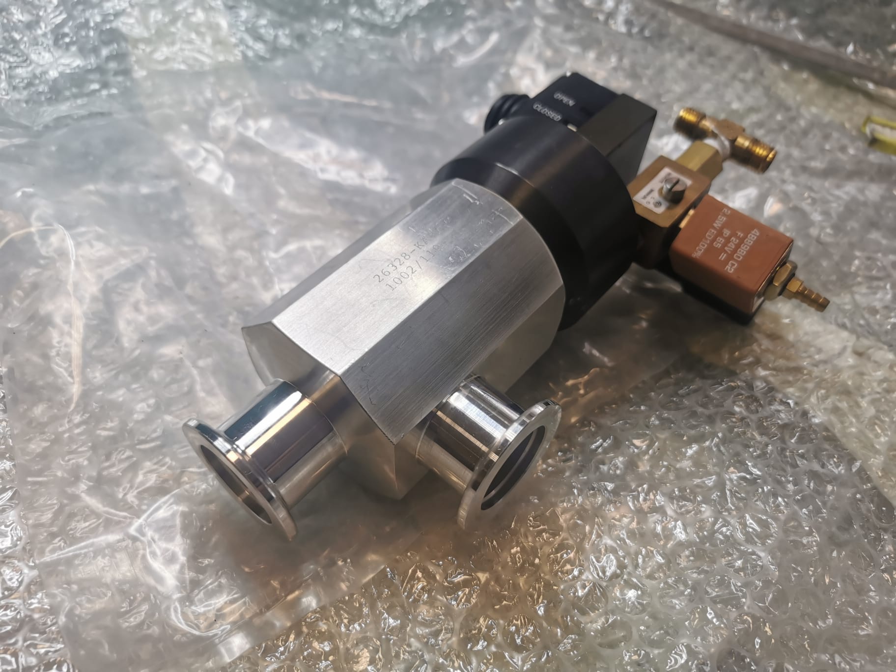 Used Eaton Nova 6200AV VAT valve 26328-KA41