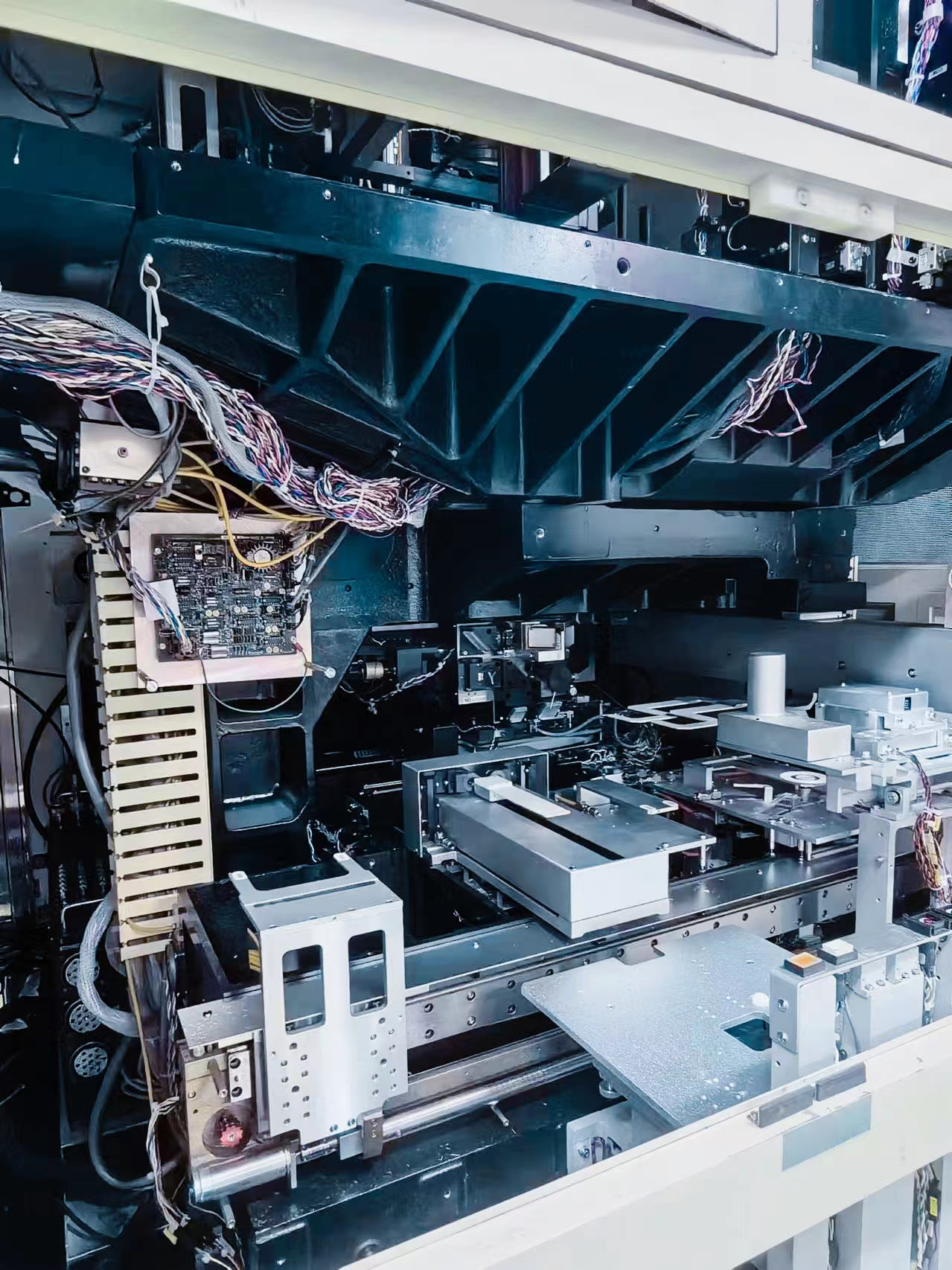 Used NIKON NSR 2005 i 8 A Stepper