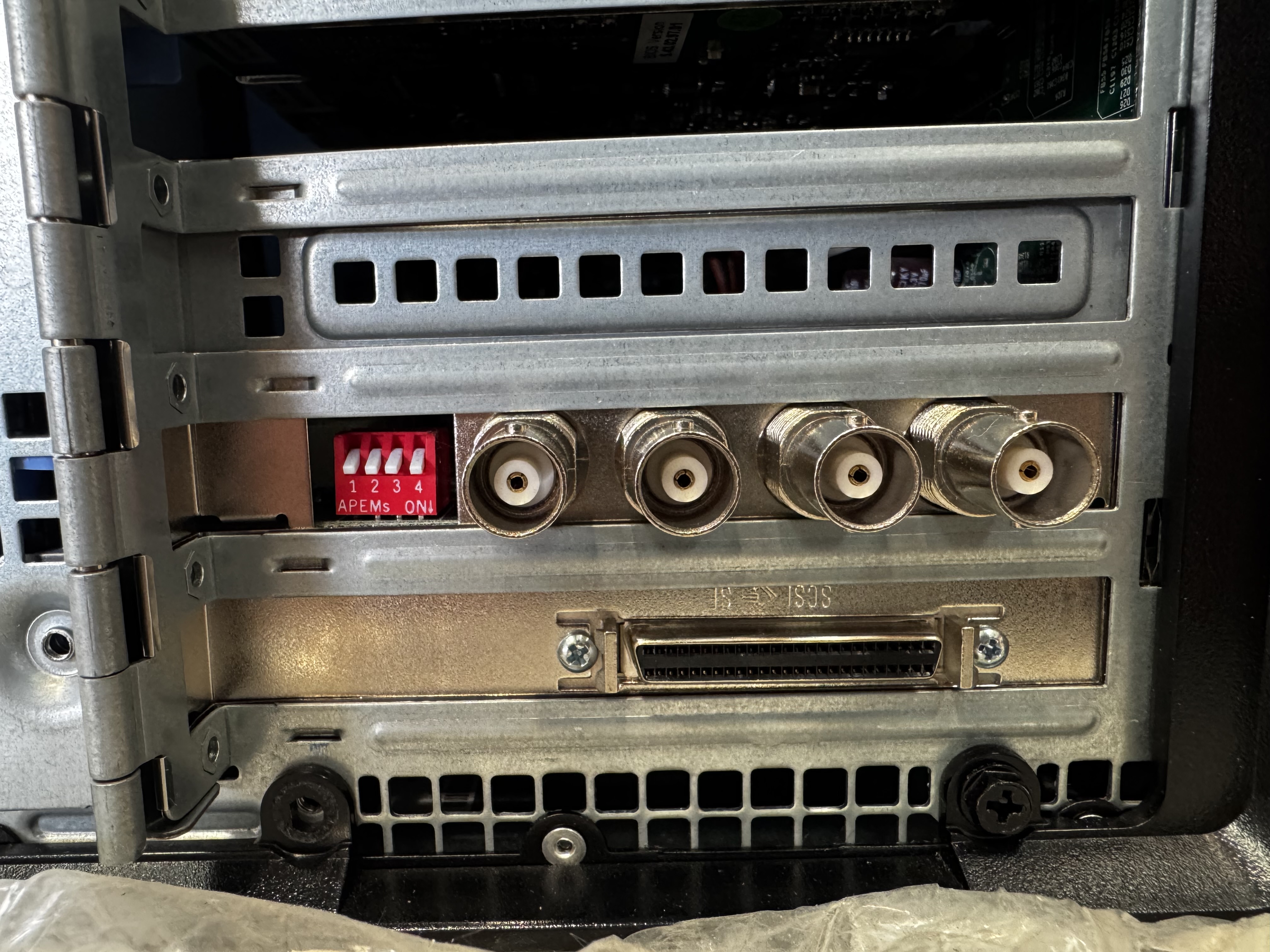 Used 2009 Jeol -6490LV SEM