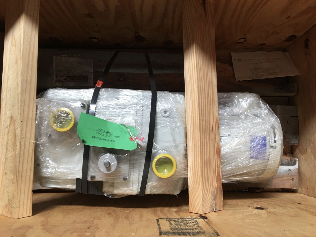 AMAT 3620-01056W PUMP TRIVAC 26.8 CFM REPLCS 3620-01056W, 115453