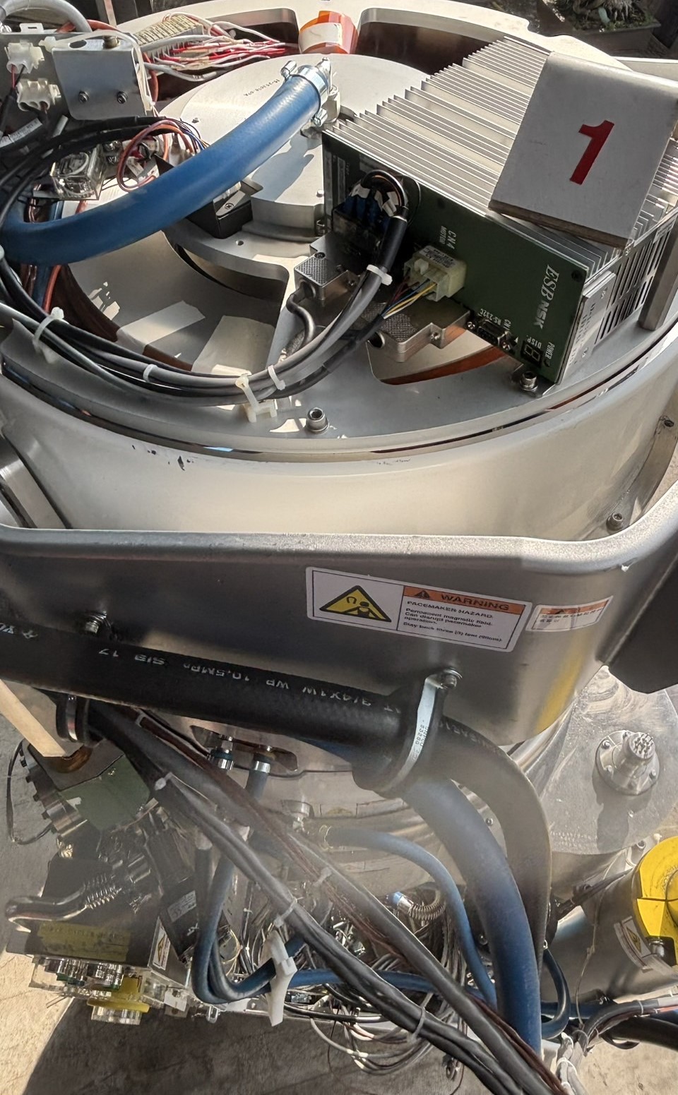 Used Novellus Inova XT 300mm PVD