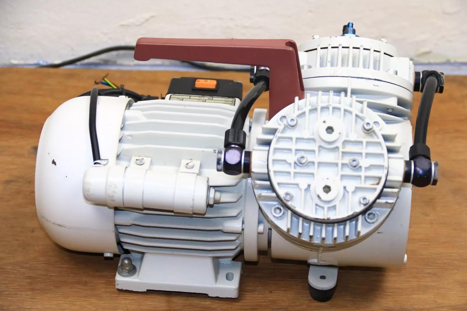 Used KNF Neubergrer N 035.1.2 AN.18 DIAPHRAGM VACUUM PUMPS