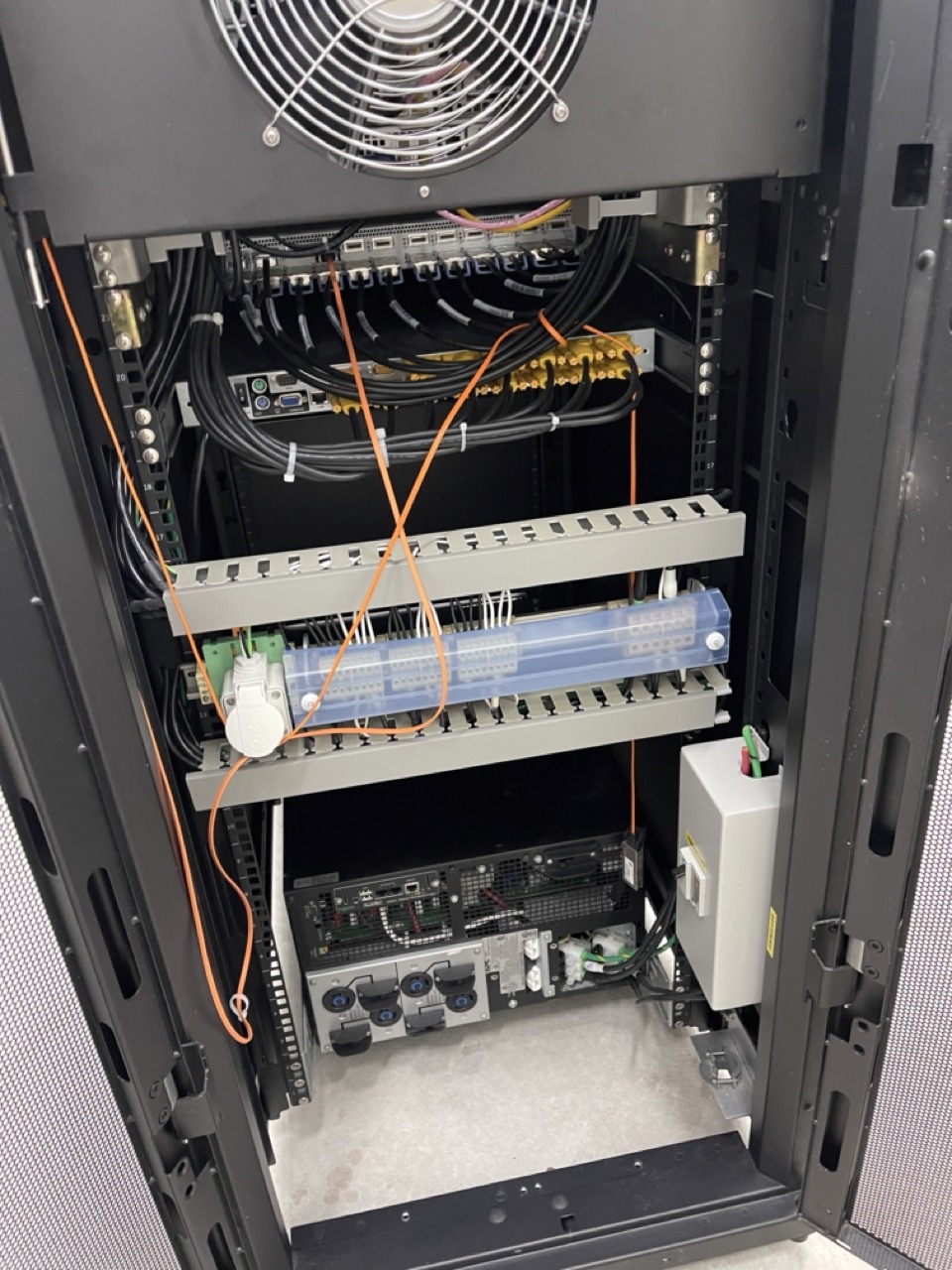 Used 2011 HMI eScan400