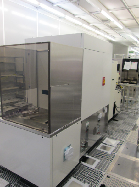 Used 2000 KLA- Tencor AIT II