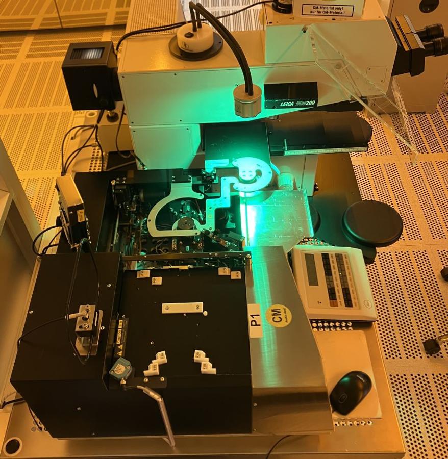 Used 2001 Leica Microscope INM200 (Olympus Handler) MET954-03