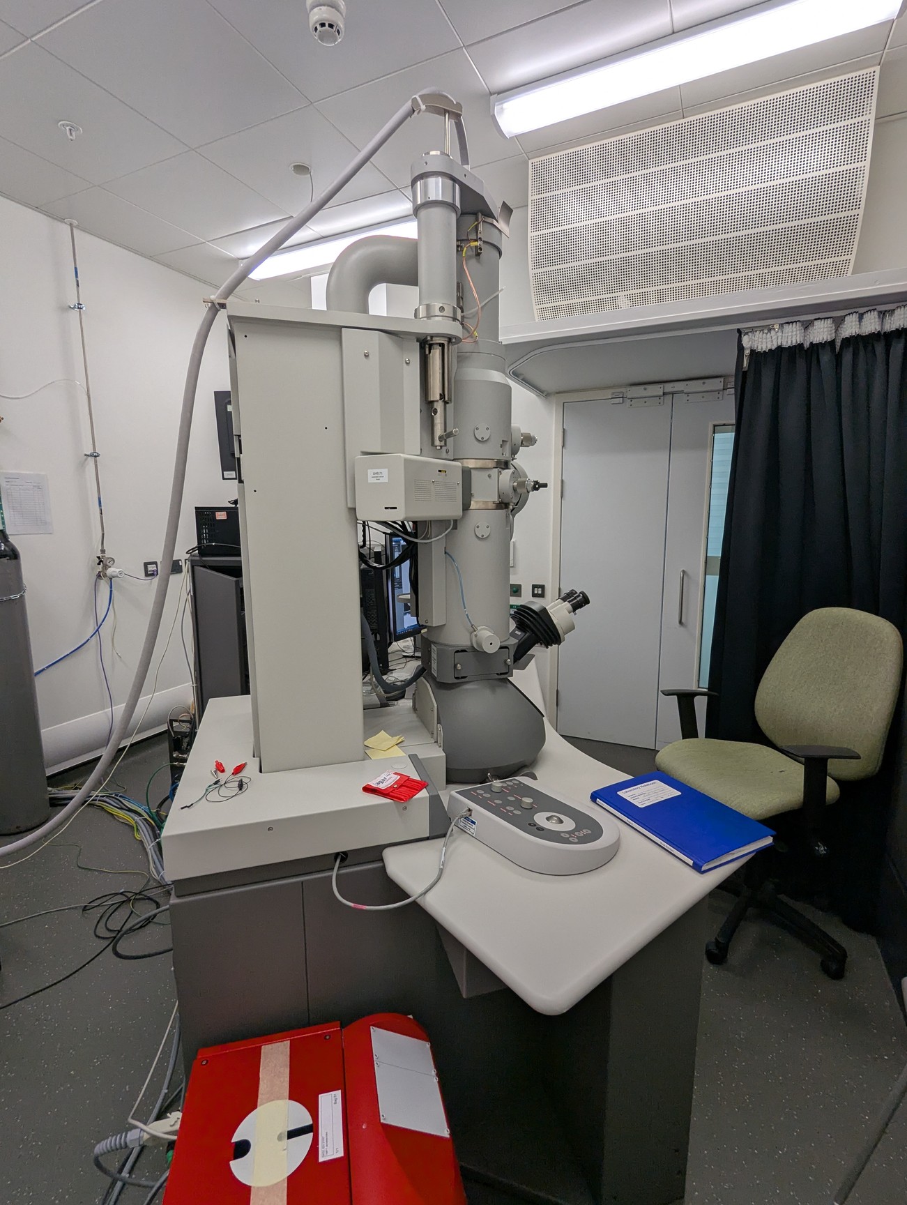 Used Thermo Fisher Tecnai G2 Spirit Transmission Electron Microscope TEM System