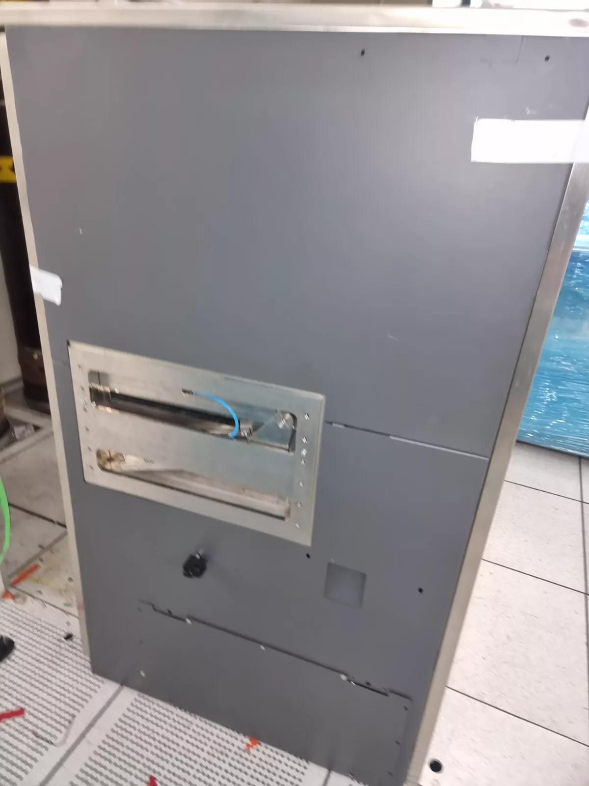 Used Philips PW-2830 XRF Wafer Analyzer