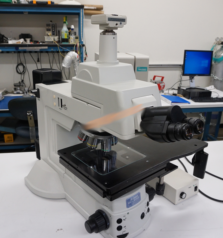 Used NIKON Eclipse L200 inspection microscope with reflected and transmitted illumination