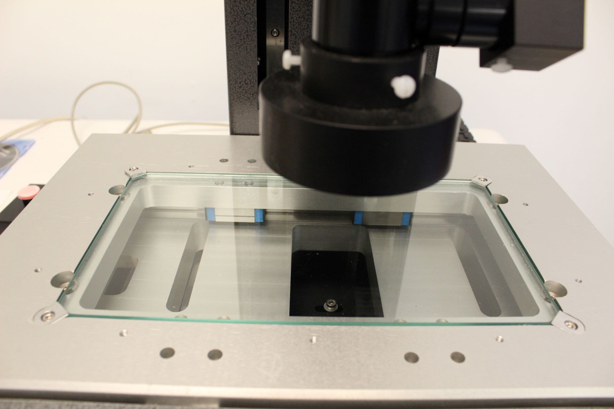 Used Caltex Systems AMS-845xyz Microscope