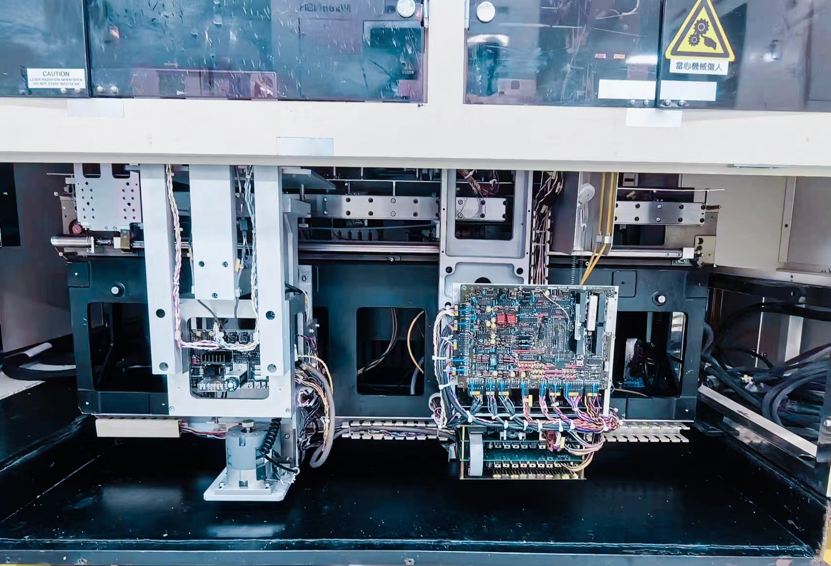 Used NIKON NSR 2005 i 8 A Stepper