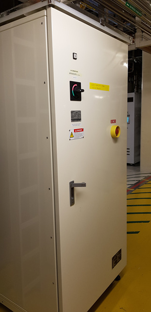 Used 2008 DNS Dainippon Screen SU3000 12 Inches 4 Chambers Wet Station