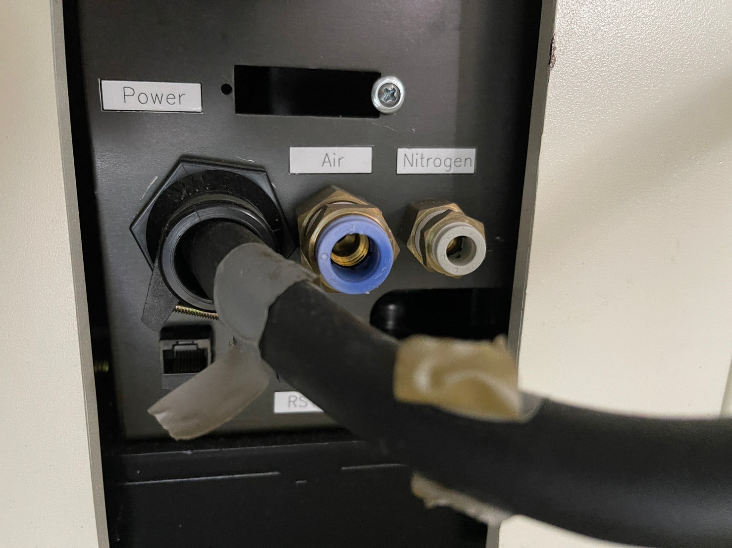 Used 2006 Lintec 2000F/12 wafer mounter