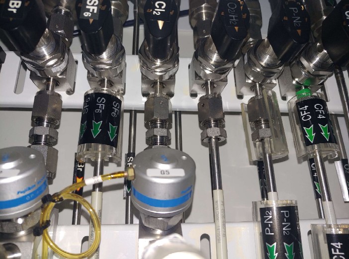 Used AMAT P5000 Oxide Etch 3Ch