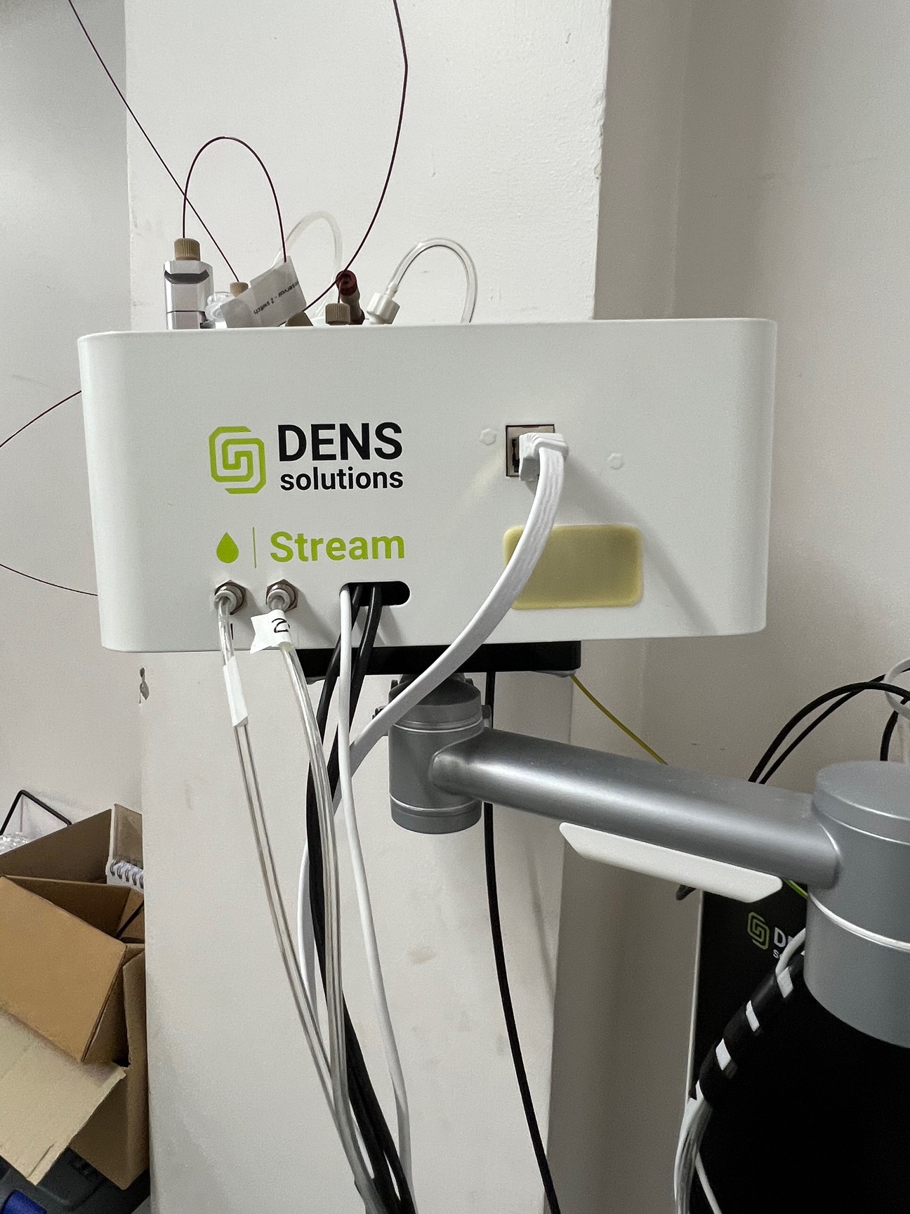 Used DENS Solutions Ocean & Stream TEM Holders with Liquid Supply / Pumping Station