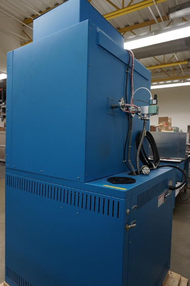 Used Cascade Tek SVO9- 9 cuft vacuum oven with Honeywell Multitrend SX, Watlow F4, Edwards E2M18 vacuum pump, and cold trap