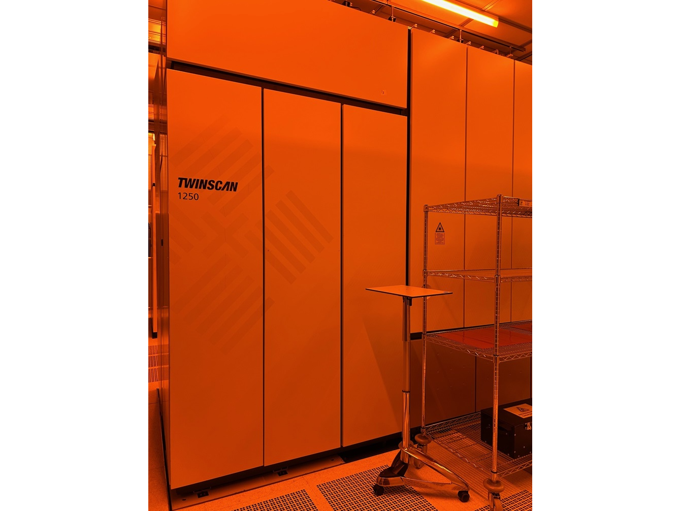 Used 2003 ASML AT1250 DUV193nm