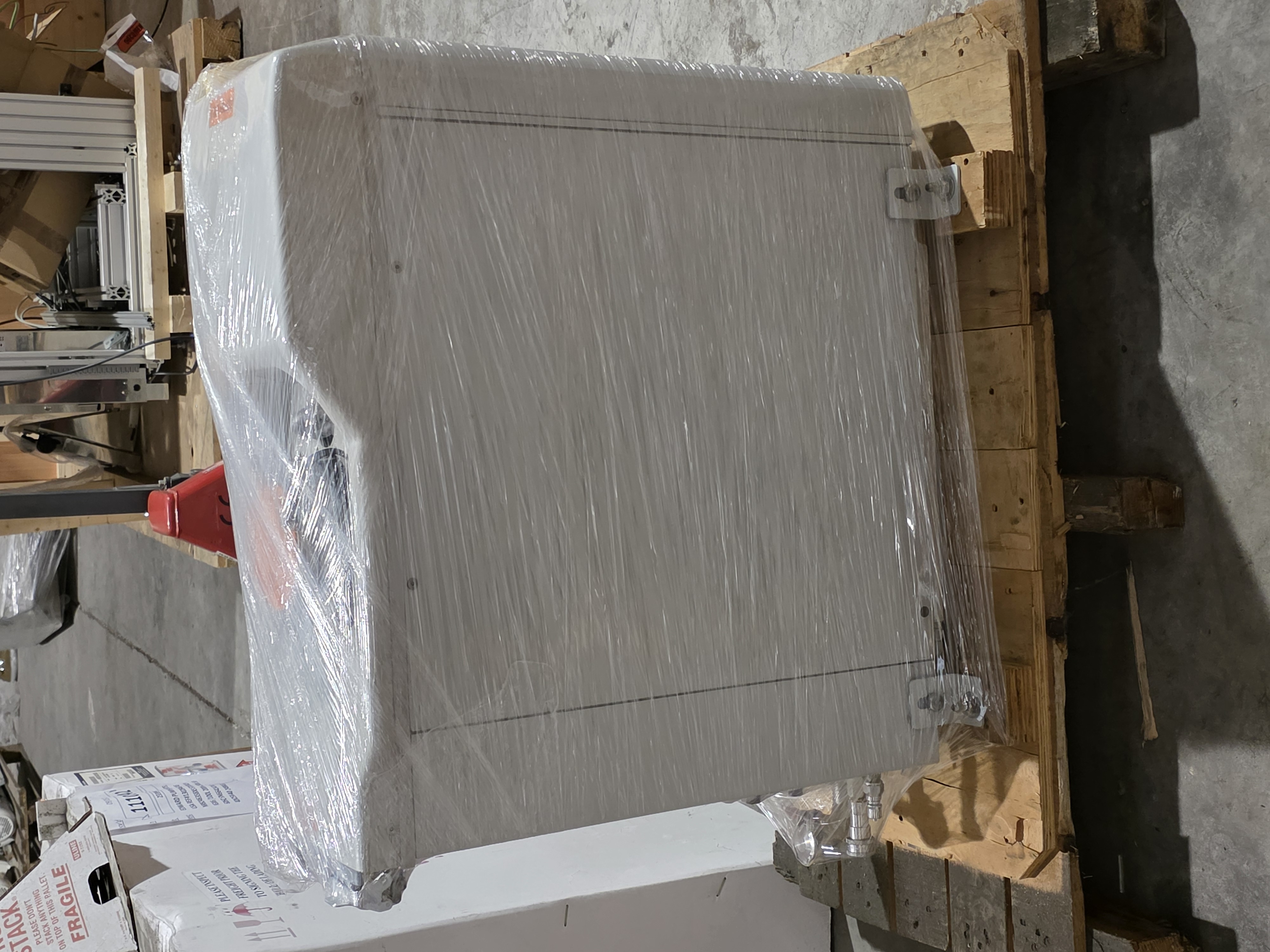 Edwards 6/100L Vacuum Pump