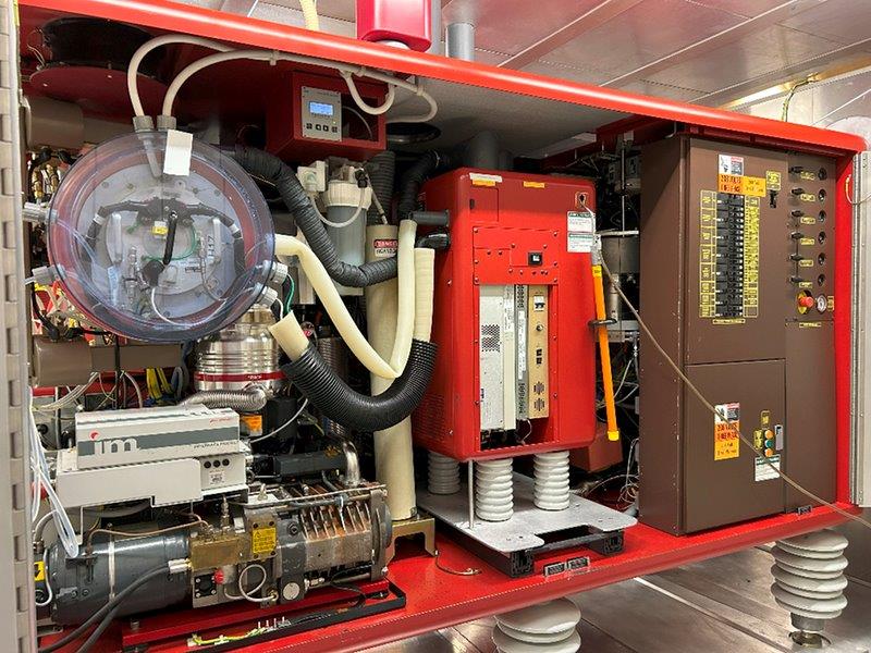 Used 2000 Varian E500 EHPI