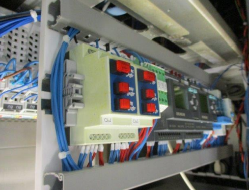 Used 1995 SEMITOOL SST-C-742-280-PB