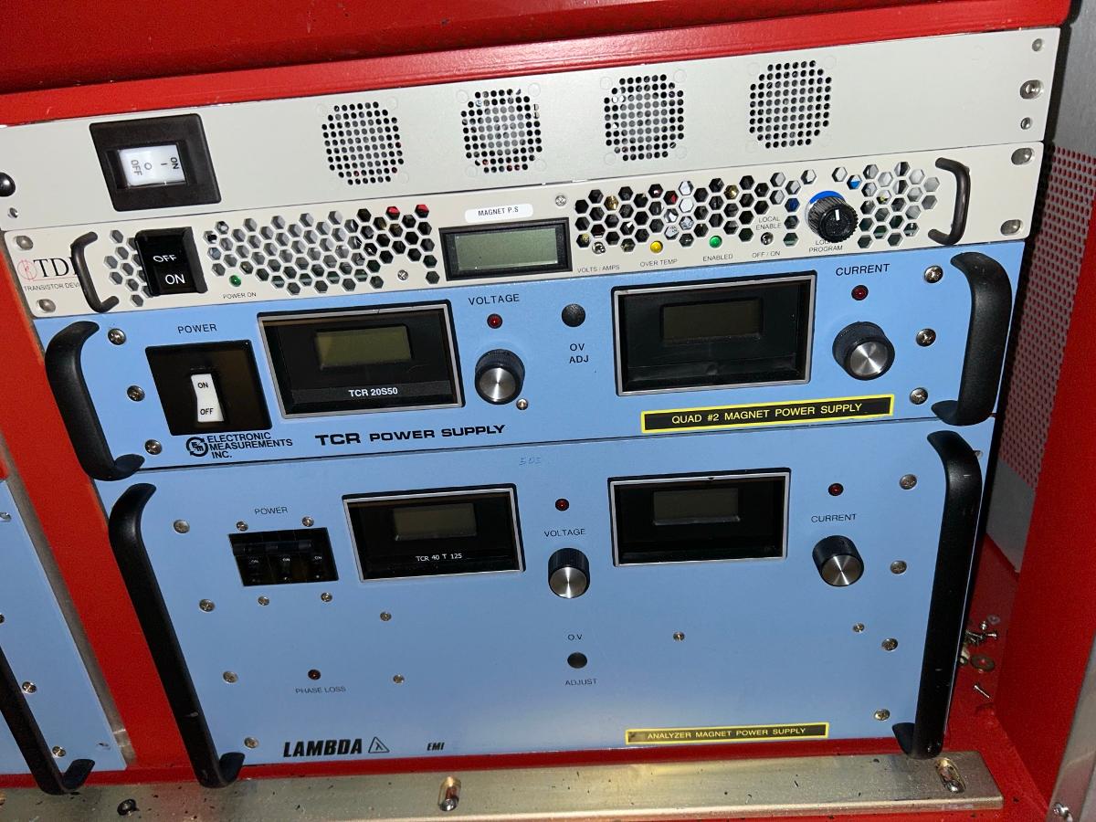 Used 2000 Varian E500 EHPi Medium Current Implanter