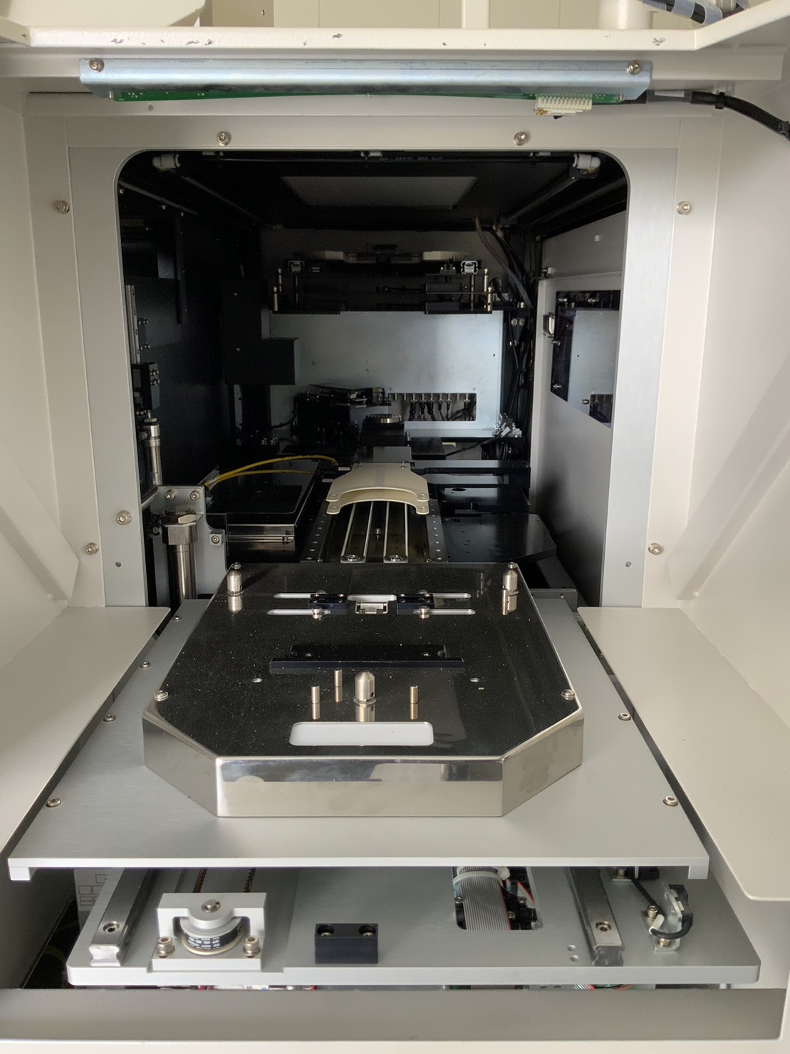 Used 2010 Semic OPUS3