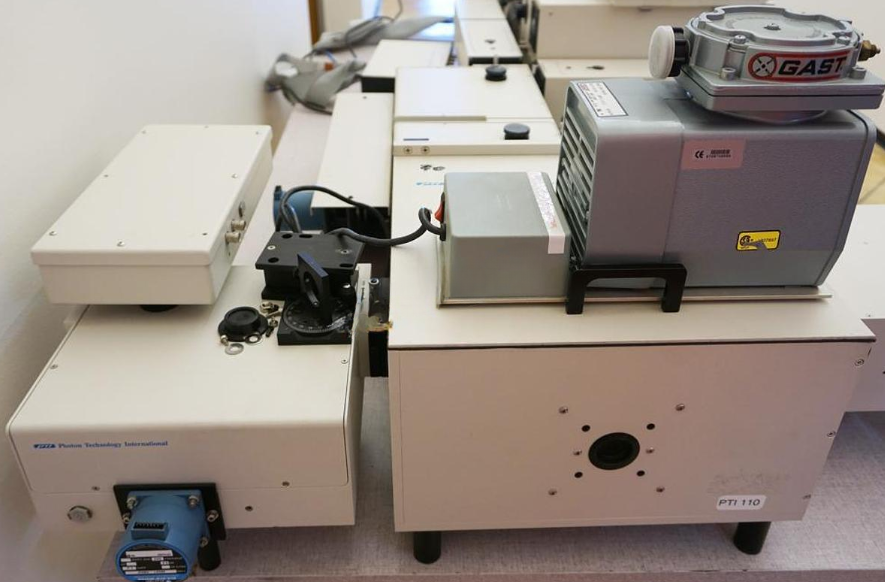 Used PTI Photon Technology  TM-2/2003 Fluorescence Spectrometer