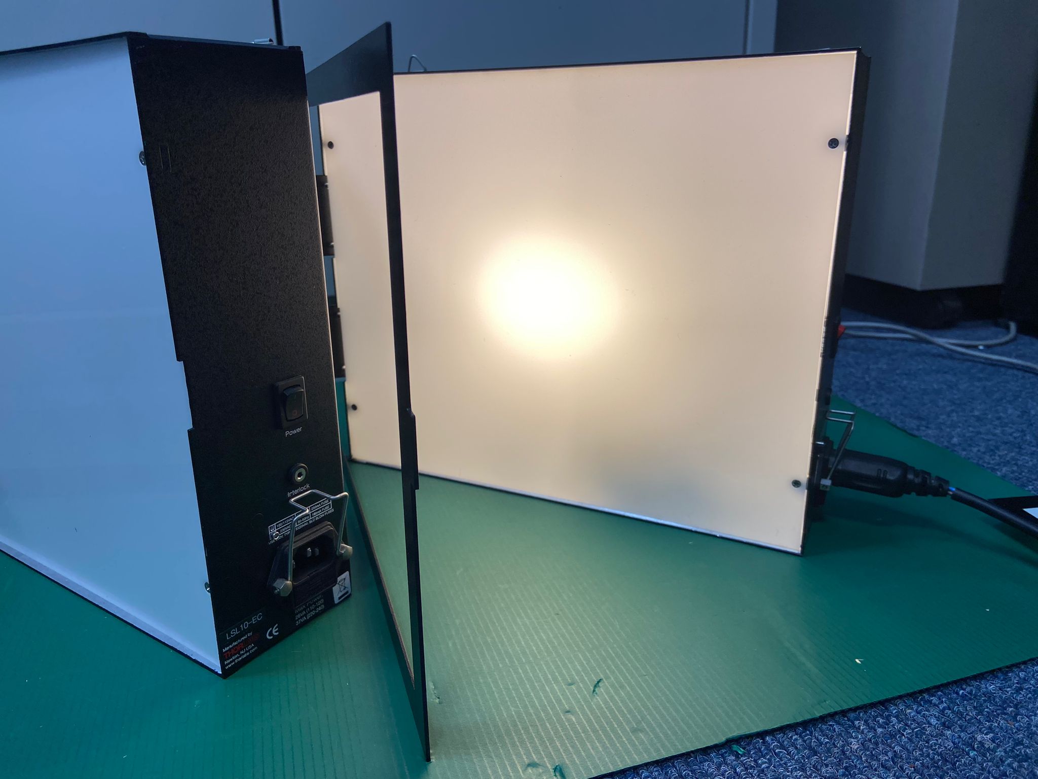 Used Thorlabs LSL10-EC