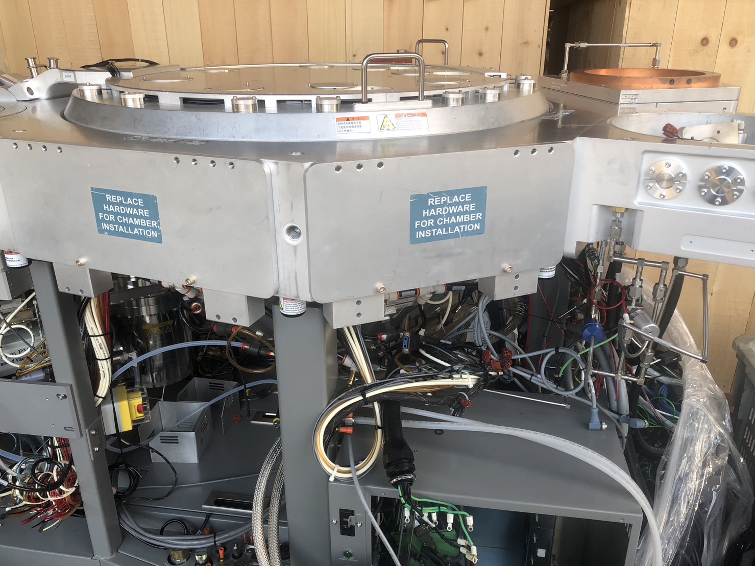 Used AMAT Endura CL IMP chamber mainframe & 2 chamber