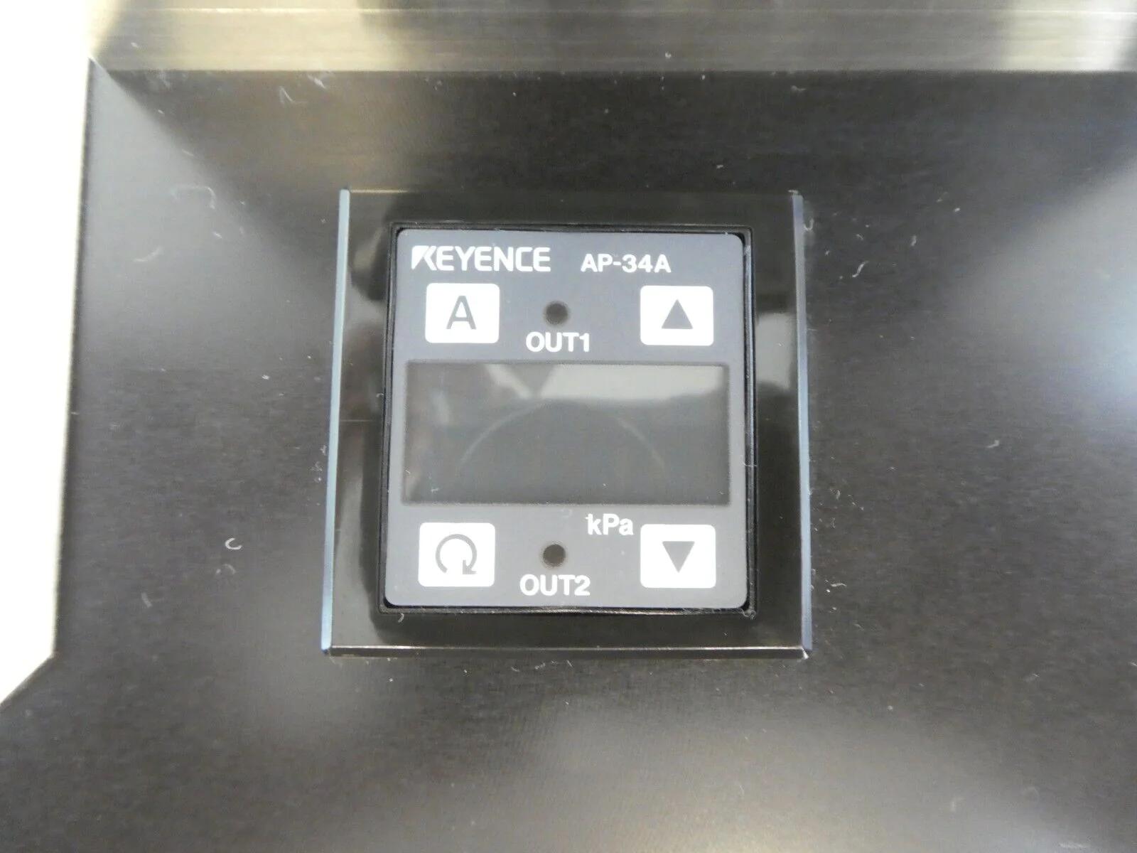 Used KAWASAKI Kawasaki 3NS004S-C001 300mm Wafer Aligner Therma-Wave OPTI-PROBE OP 7341 Working