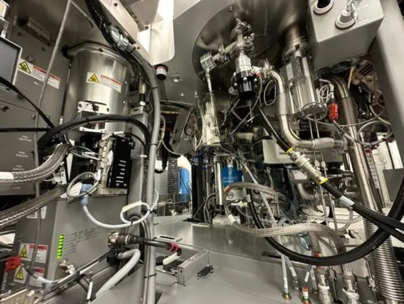 Used 2003 AMAT Endura 300