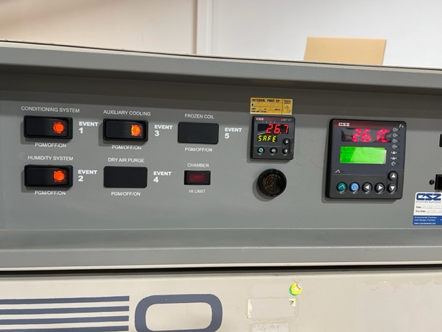 Used Cincinnati Sub-Zero Temperature Environmental Chamber ZHS-8-1-1-H/AC